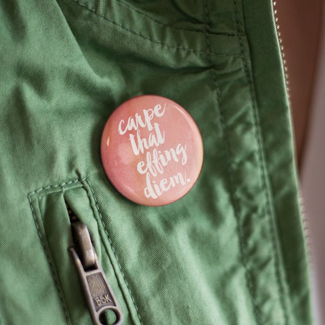 Zeichenkette mit der entsprechenden Auswahltaste | Button (Von Creator hochgeladen)