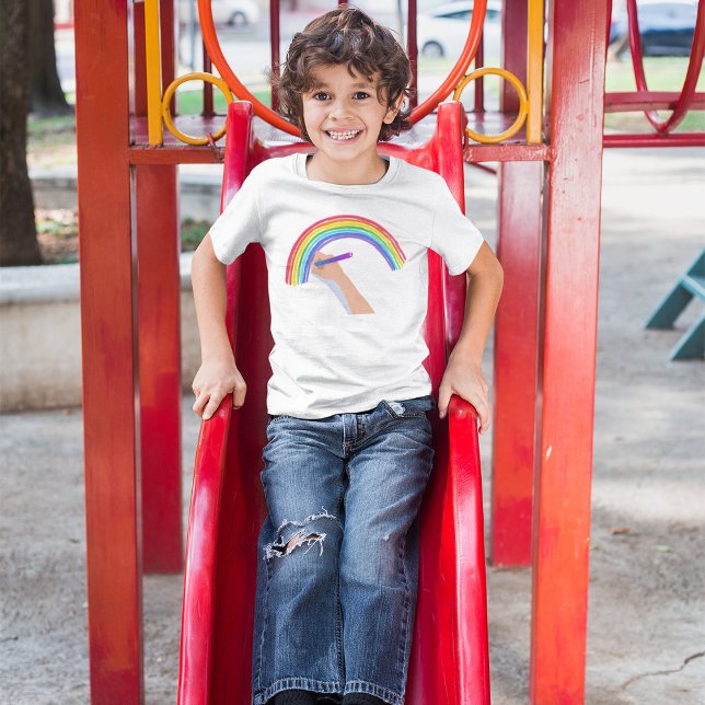 Zeichn eines Regenbogens T-Shirt (Von Creator hochgeladen)