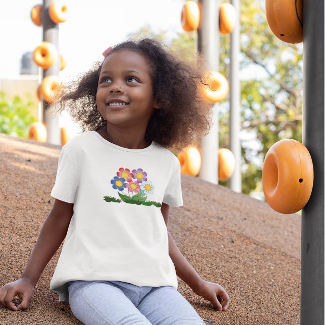 Zeichnend farbiger Blume Cartoon mit Kraut T-Shirt (Von Creator hochgeladen)