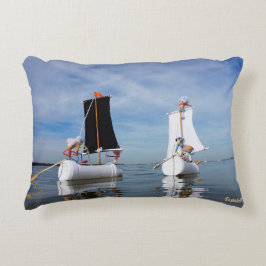 Zeilende Fubby's die op avontuur gaan. Dekokissen