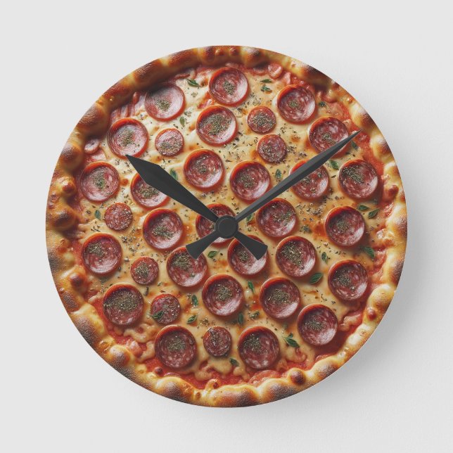 Zeit für eine kleine Pizza Runde Wanduhr (Vorderseite)