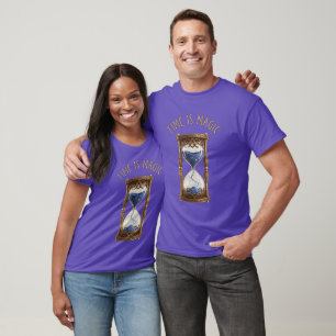 Zeit ist Zauberei - Mystischer Stundenglas-Fantasi T-Shirt