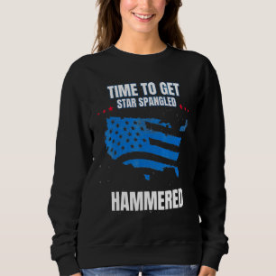 Zeit, um zu Star Spangled Hammered Celebratory Jul Sweatshirt