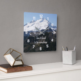 Zeit zum Berg Quadratische Wanduhr