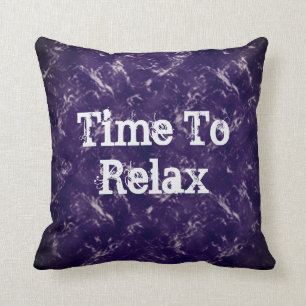 Zeit zum Entspannen Abstrakt Lila Kissen