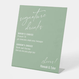 Zeitgenössische Signature-Drinks Sage Green Sockelschild