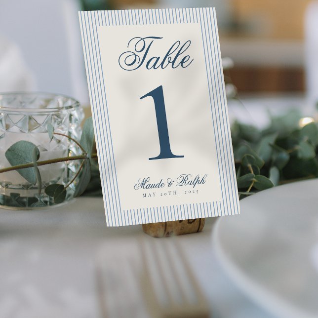 Zeitlose Altes Geld Blue Stripe Hochzeit Tischnummer (Guide guests to their seats using these Timeless Old Money Thin Stripe Wedding Table Numbers! )