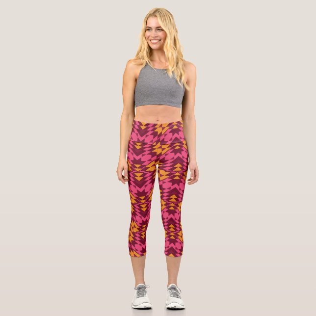 Zeitlose Geometrie: Nahtloses Muster Capri Leggings (Vorderseite)
