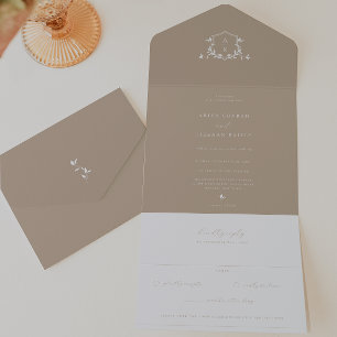 Zeitlose Reben Beige Monogram Wedding Wappen All In One Einladung