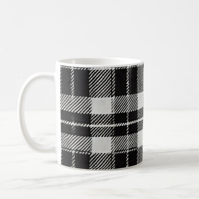 Zeitloses Schwarz-Weiß-Kariertes Muster Kaffeetasse (Links)