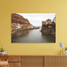 Zeitloses Staithes: Wo der Beck auf das Meer triff Leinwanddruck