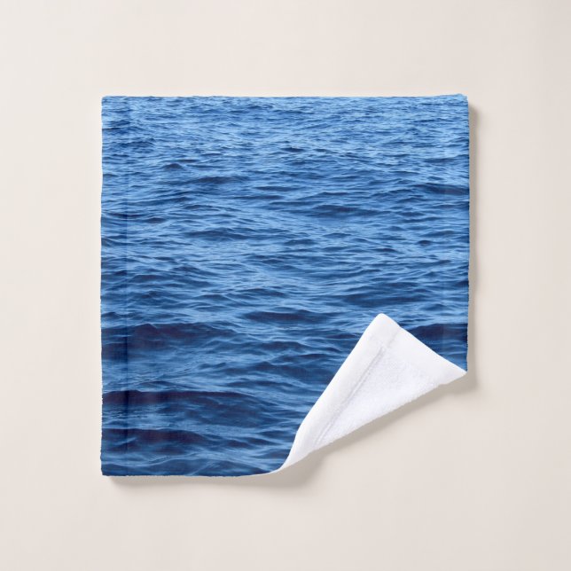 Zeitraffer-Fotografie des Wasserkörpers Waschlappen (Waschlappen)