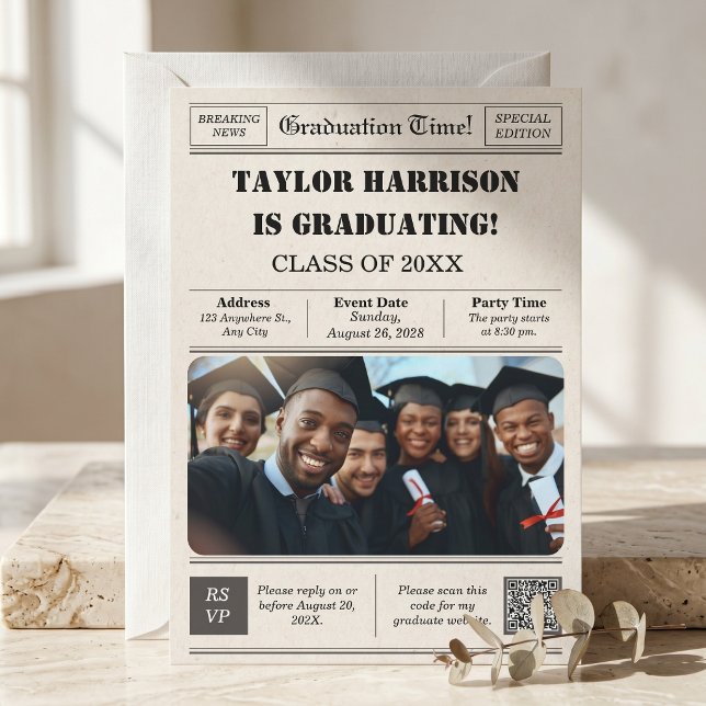 Zeitungs-Titelseite Klasse 2026 Bold Schwarz & Wei Einladung (Newspaper Front Page Class of 2026 Bold Black & White Senior Grad Invitation
)