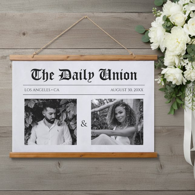 Zeitungsartikel Hochzeit Wandteppich Mit Holzrahmen (Von Creator hochgeladen)