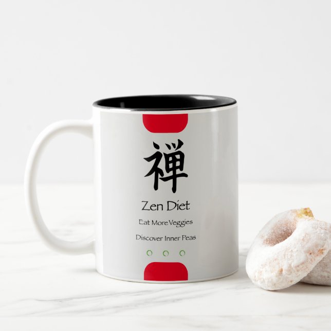 Zen Diät essen Mehr Veggies Gray BG Zweifarbige Tasse (Mit Donut)