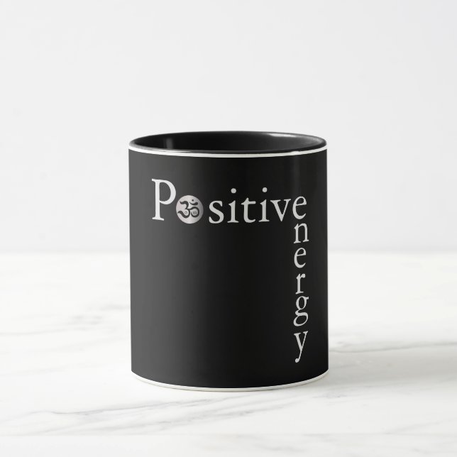 Zen Om positive Energie Minimalistisch Schwarz und Tasse (Zentrum)