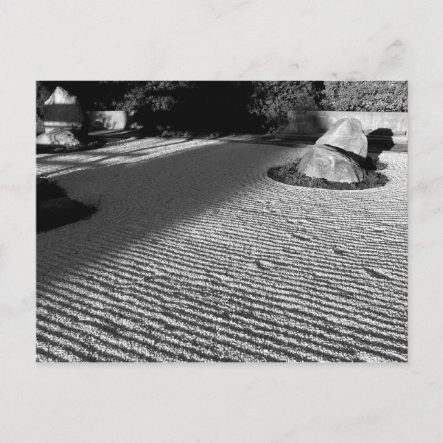 Zen Rock Garden Postkarte (Vorderseite)