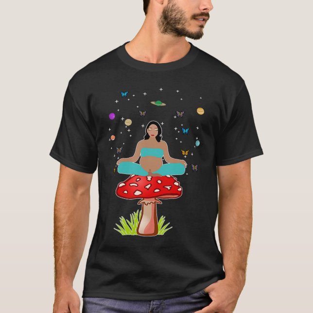 Zen Yoga Meditation Pregnant Women Mushroom Buddha T-Shirt (Vorderseite)