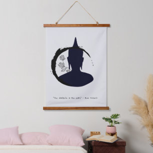 Zen Zitat: Weisheit und Meditation Wandteppich Mit Holzrahmen