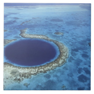 ZENTRALAMERIKA, Belize, große Korallenriffe abseit Fliese