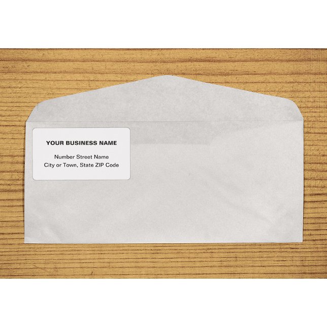 Zentrierorientierter Schlichter Text - Weißer Vers (Center aligned plain text business white shipping label on envelope)