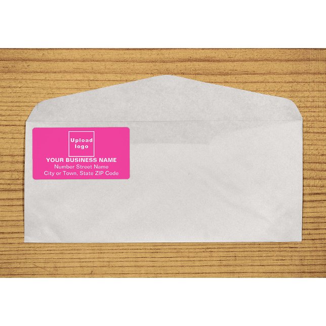 zentriertes "Business Pink Shipping Label" (Center aligned business pink shipping label on envelope)