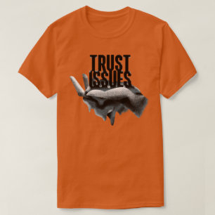 Zerbrochene Anleihen: Auflösung der Stufen des Tre T-Shirt