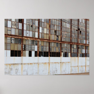 Zerbrochene Fensterscheiben in einem verlassenen Poster