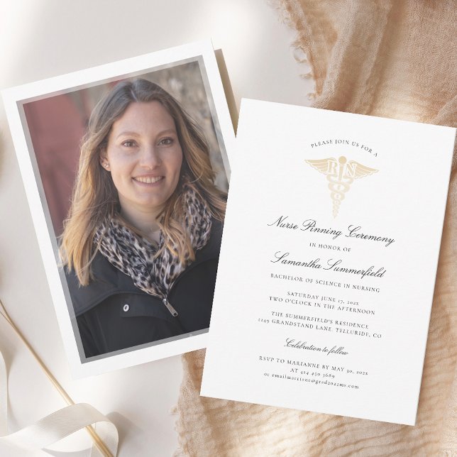 Zeremonie zur Pflege der Krankenschwester im Absch Einladung (Nurse Pinning Ceremony Photo Graduation 2025 Invitation)