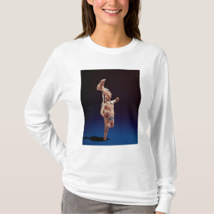 Zeremonieller Ballspieler, Insel von Jaina, c.600 T-Shirt