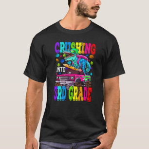 Zerkleinerung in Monster der dritten Klasse Truck T-Shirt