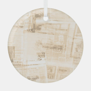 Zerkratztes Papier: alte Zeitungsoberfläche. Ornament Aus Glas