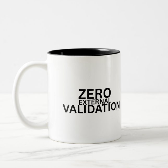 Zero External Validation Schwarz-Weiß-Akzent  Zweifarbige Tasse (Links)