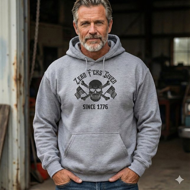 Zero F*cks Given Since 1776 Patriotic Skull Hoodie (Von Creator hochgeladen)