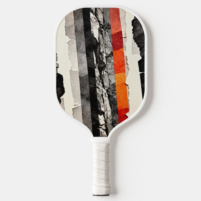 Zerrissene monochrome Wand mit Glutbändern, modern Pickleball Schläger (Vorderseite)
