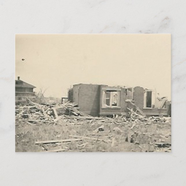 zerstörter natürlicher Desaster Postkarte (Vorderseite)