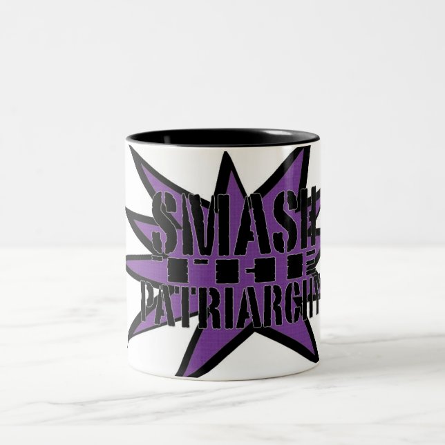 Zertrümmern der Patriarchy Zweifarbige Tasse (Mittel)