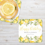 Zesty Lemons Fun Yellow Birthday Party Rechteckiger Pappuntersetzer<br><div class="desc">Zesty Lemons Fun Yellow Geburtstagsparty Napkins. Beginnen Sie Ihren Tag mit unserem Zesty Lemon Adult Milestone Geburtstagsparty Thema! Dieses lebendige Design besticht durch Energie und Dynamik und Set die Bühne für eine lustige Ansammlung. Von den lebhaften Gelbtönen bis zu den spielerischen Akzenten, jedes Detail strahlt Freude und Spannung aus, dieses...</div>