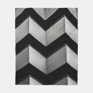 ZICKZACK BLACK UND WEISS-PAPIER FLEECEDECKE