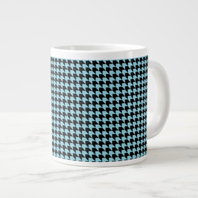 Zickzack Karos Sky und Black Jumbo-Tasse (Vorderseite Rechts)