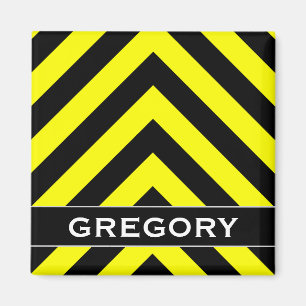 Zickzack Schwarz-Gelb-Muster + Individuelle Name Magnet