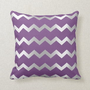 Zickzack silbernes Grau-lila Amethyst Kissen