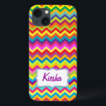 Zickzack Zickzack-Muster, mehrfarbiges iPhone-Gehä iPhone 13 Hülle<br><div class="desc">Trending zigzag entwarf Gehäuse in fett regenbogenfarben id ipad Gehäuse von Sarah Trett. Anpassen mit dem Namen Ihrer Wahl,  derzeit liest Kiesha.</div>