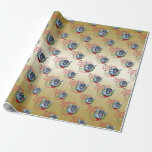ZIEGE | Christmas wünscht Baby Goat Kisses Pygmy Geschenkpapier<br><div class="desc">KENNEN SIE DIESES Weihnachtsgeschenk Wrapping Paper- Adorable Porträtmalerei einer Pygmäen-Ziege mit Weihnachtsgrün, Heiligen und Beeren, einem roten Bogen und Misteloe - mit verziertem Kalligrafiettext, der lautet: Weihnachten wünscht und Kinderziege alle auf einem herausnehmbaren goldenen Hintergrund - entfernen Sie den Hintergrund, um Weiß zu zeigen oder wählen Sie aus der individuellen...</div>