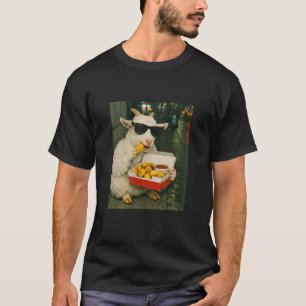 Ziege isst Chicken Nugget Meme Retro Urban Lang S T-Shirt