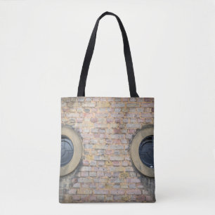 Ziegelsteinwand und Fenster Taschen-Tasche
