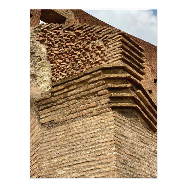 Ziegelstruktur im Kolosseum in Rom, Italien Fotodruck (Vorne)