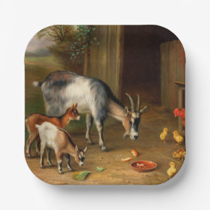 Ziegen und Hühner im Betrieb Pappteller