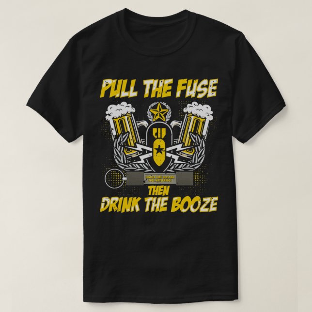 Ziehen Sie die Sicherung EOD Eplosive Ordnance Dis T-Shirt (Design vorne)