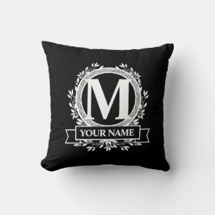 Zierkissen mit floralem Monogramm-Muster